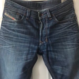 DIESEL Larkee Jeans